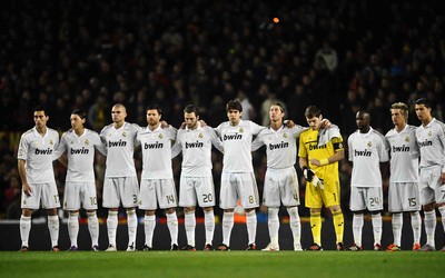 FB体育快讯-J罗赛前听歌清单